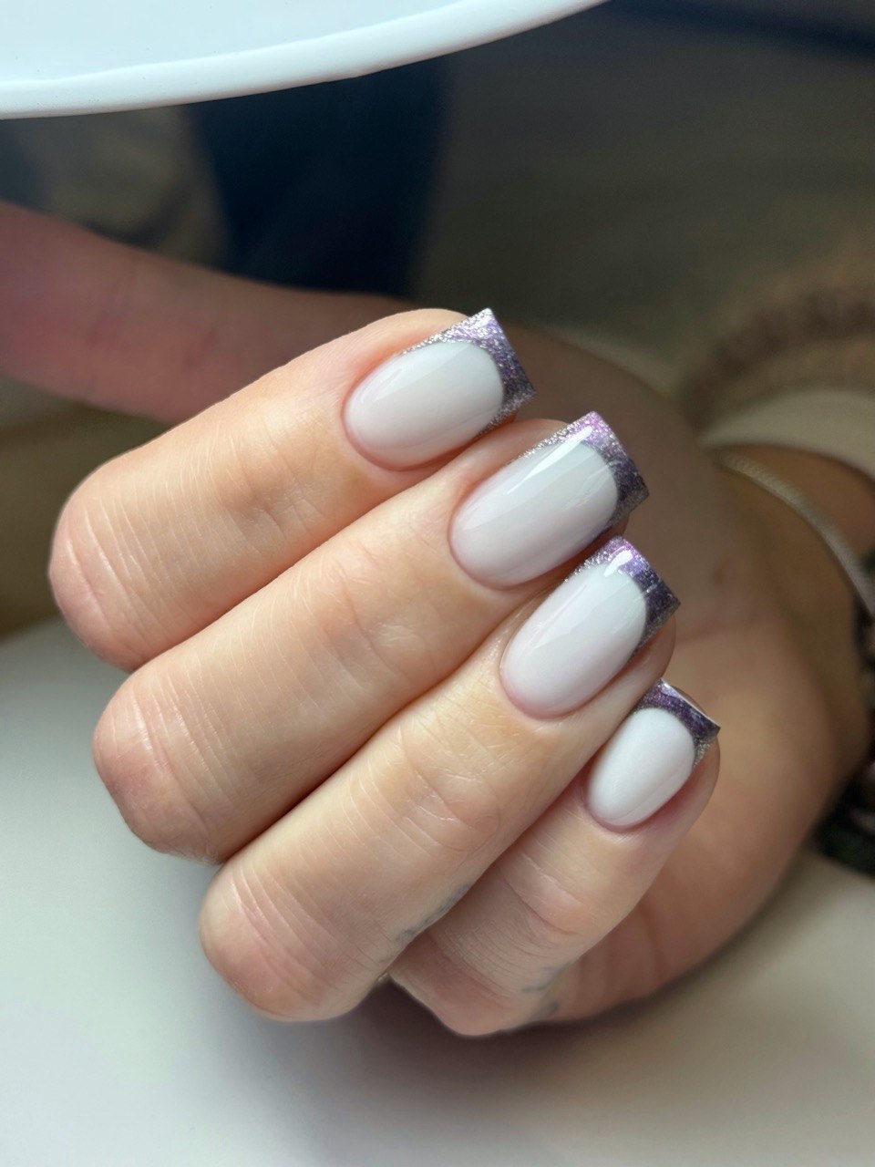 Nails Club — prace